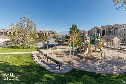 Tiny photo for 182 W SPRINGVIEW DR, Saratoga Springs, UT 84045 (MLS # 2119780)