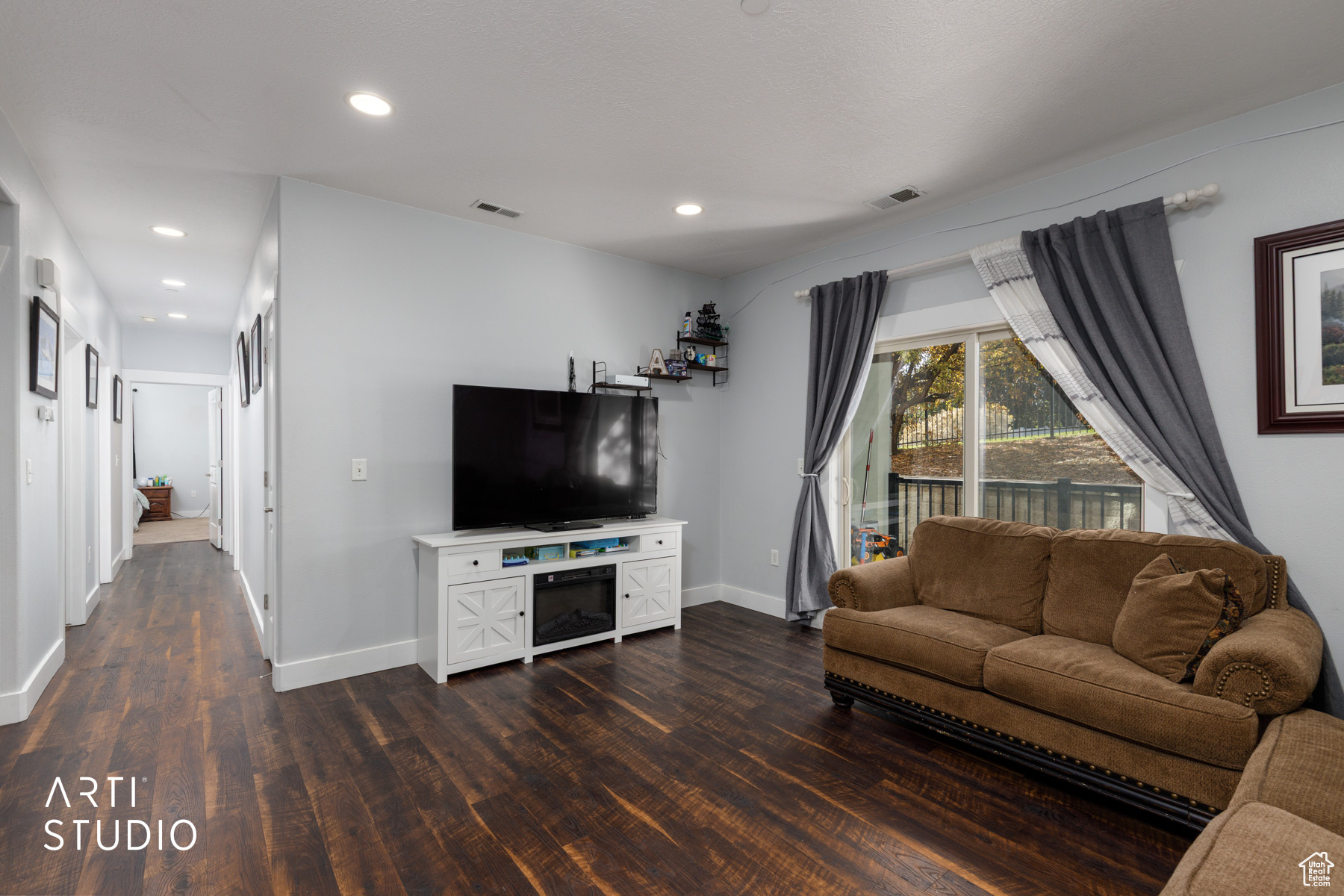 THE SPRINGS AT HARVEST HILLS - Residential