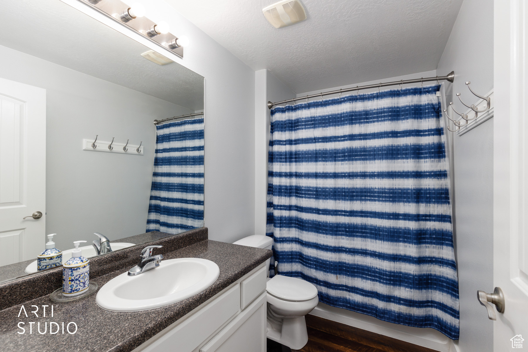 THE SPRINGS AT HARVEST HILLS - Residential