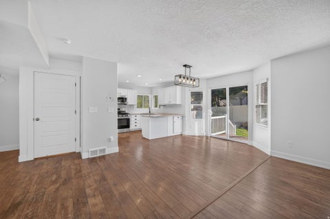 Tiny photo for 921 S CHESTNUT DR, Fruit Heights, UT 84037 (MLS # 2183960)