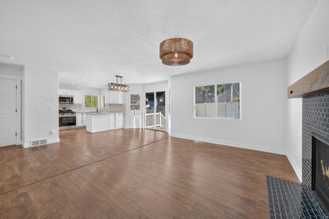 Tiny photo for 921 S CHESTNUT DR, Fruit Heights, UT 84037 (MLS # 2183960)