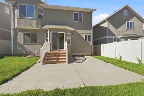 Tiny photo for 921 S CHESTNUT DR, Fruit Heights, UT 84037 (MLS # 2183960)