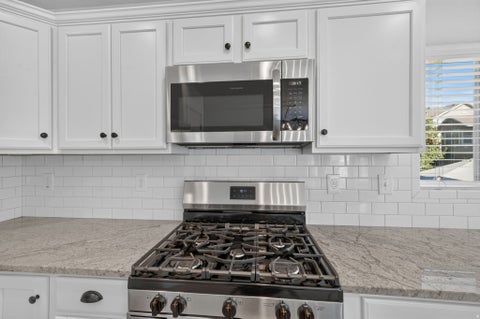 Tiny photo for 921 S CHESTNUT DR, Fruit Heights, UT 84037 (MLS # 2183960)