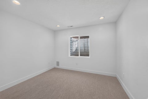 Tiny photo for 921 S CHESTNUT DR, Fruit Heights, UT 84037 (MLS # 2183960)