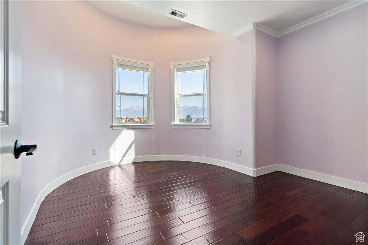SARATOGA SPRINGS - Residential