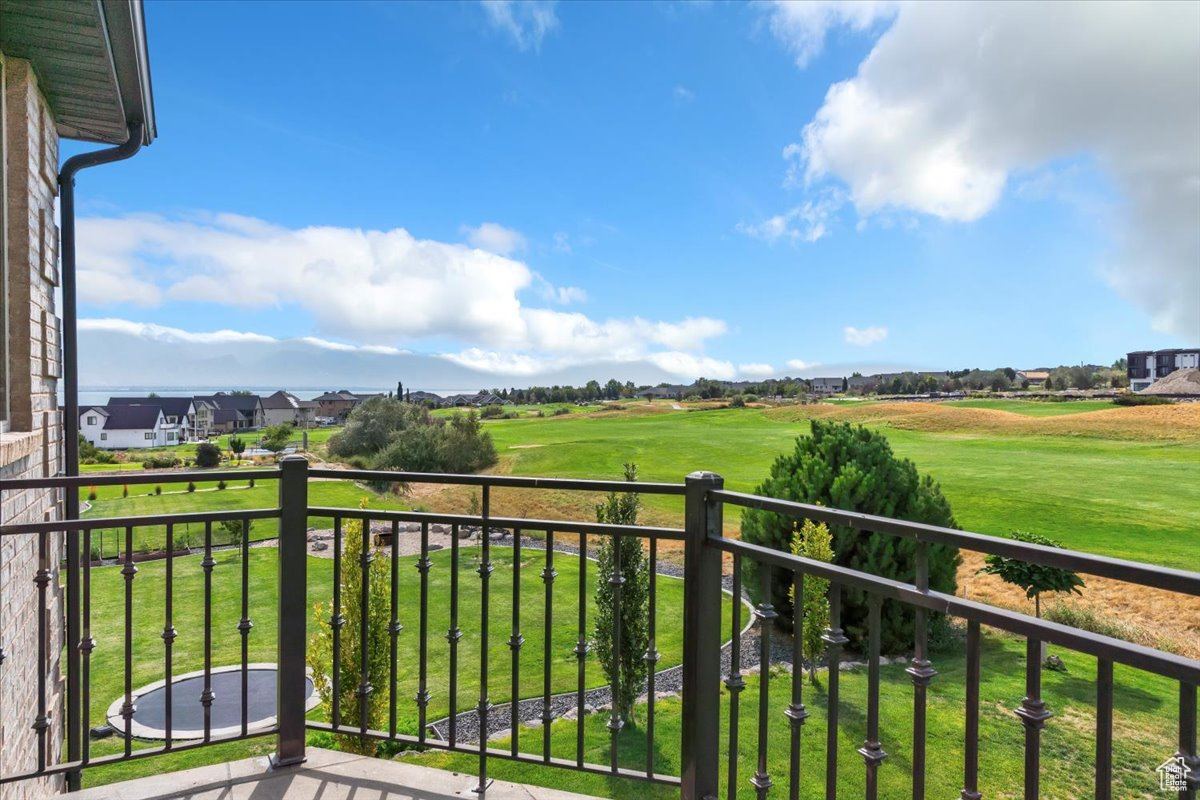 SARATOGA SPRINGS - Residential
