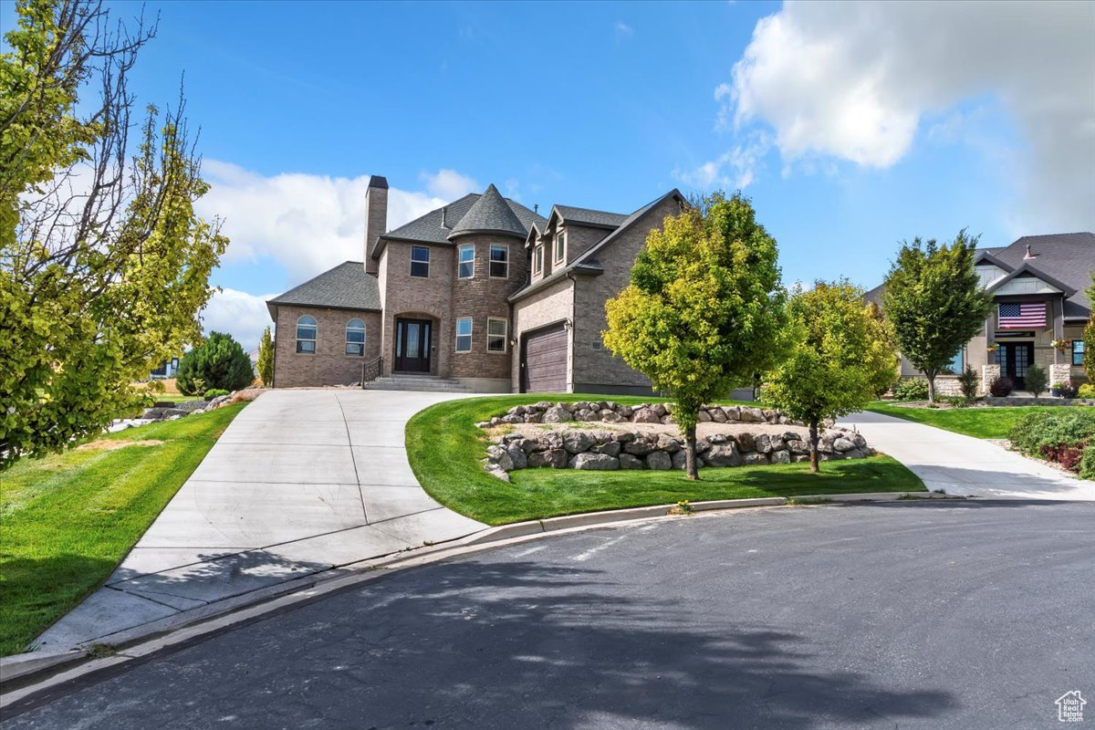 SARATOGA SPRINGS - Residential