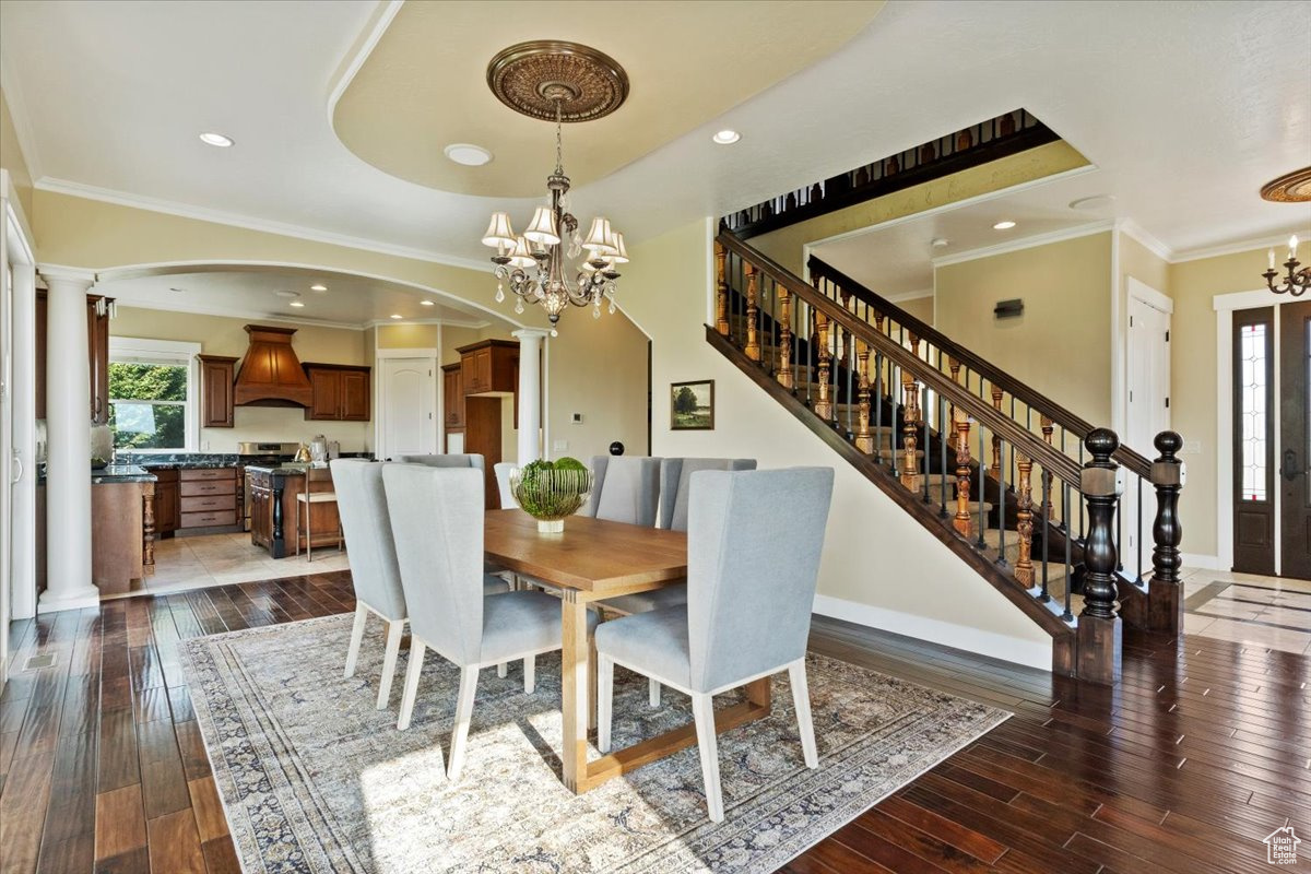 SARATOGA SPRINGS - Residential