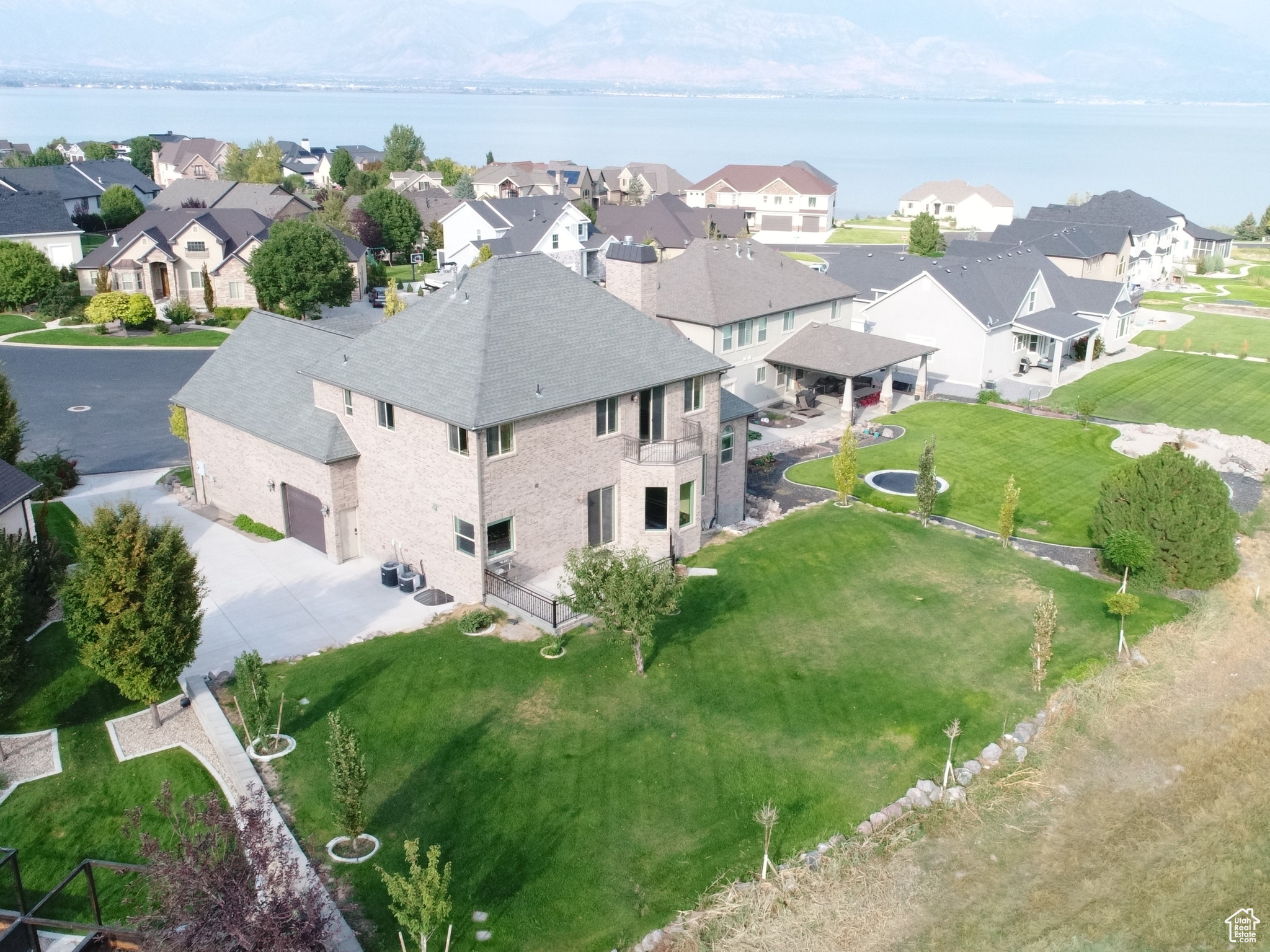 SARATOGA SPRINGS - Residential