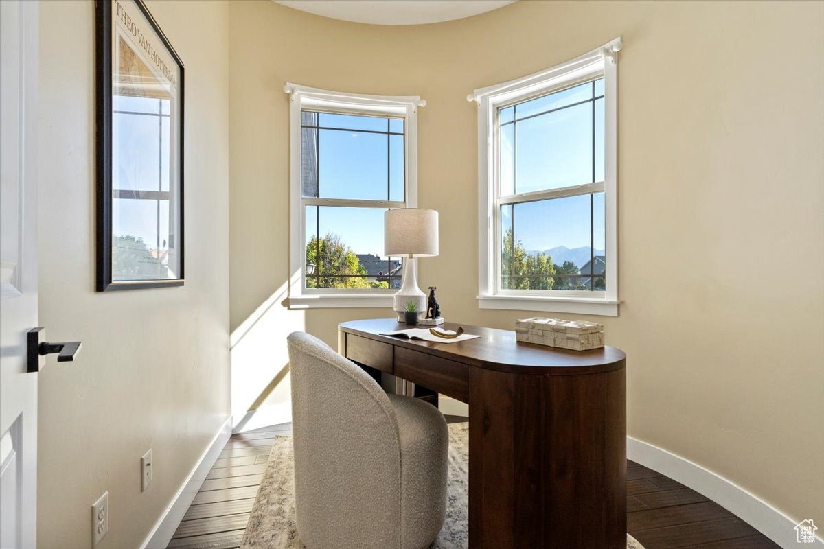 SARATOGA SPRINGS - Residential