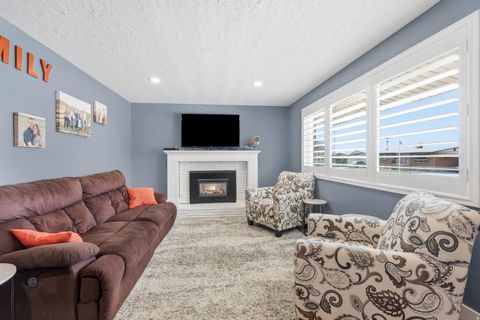 Tiny photo for 868 N 100 W, Tremonton, UT 84337 (MLS # 2149909)