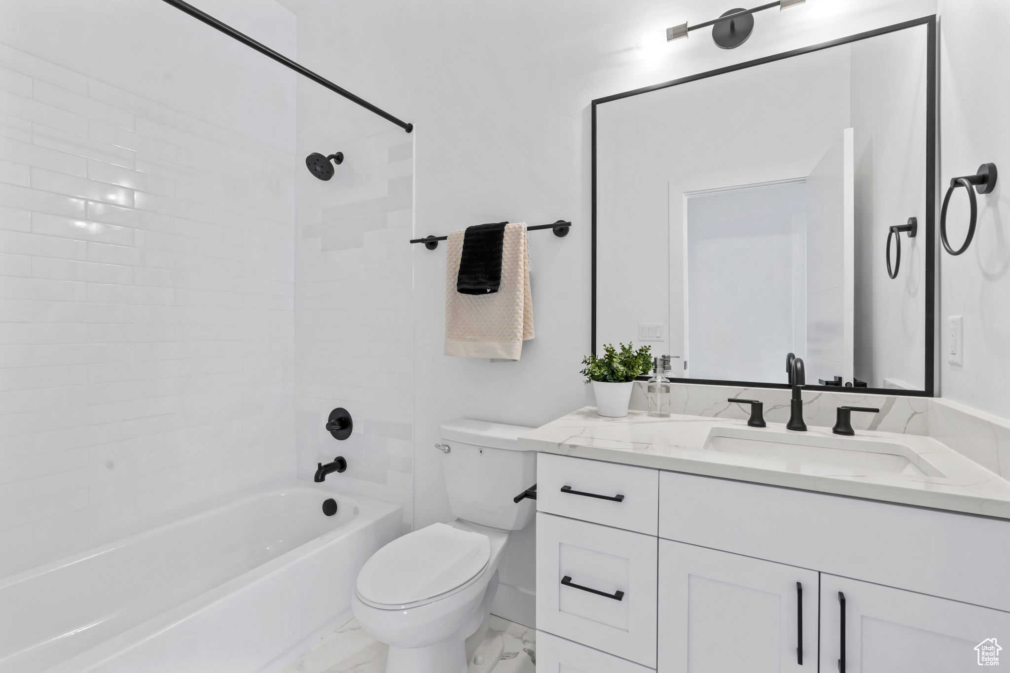 FAIRWAY TOWNHOMES - Residential