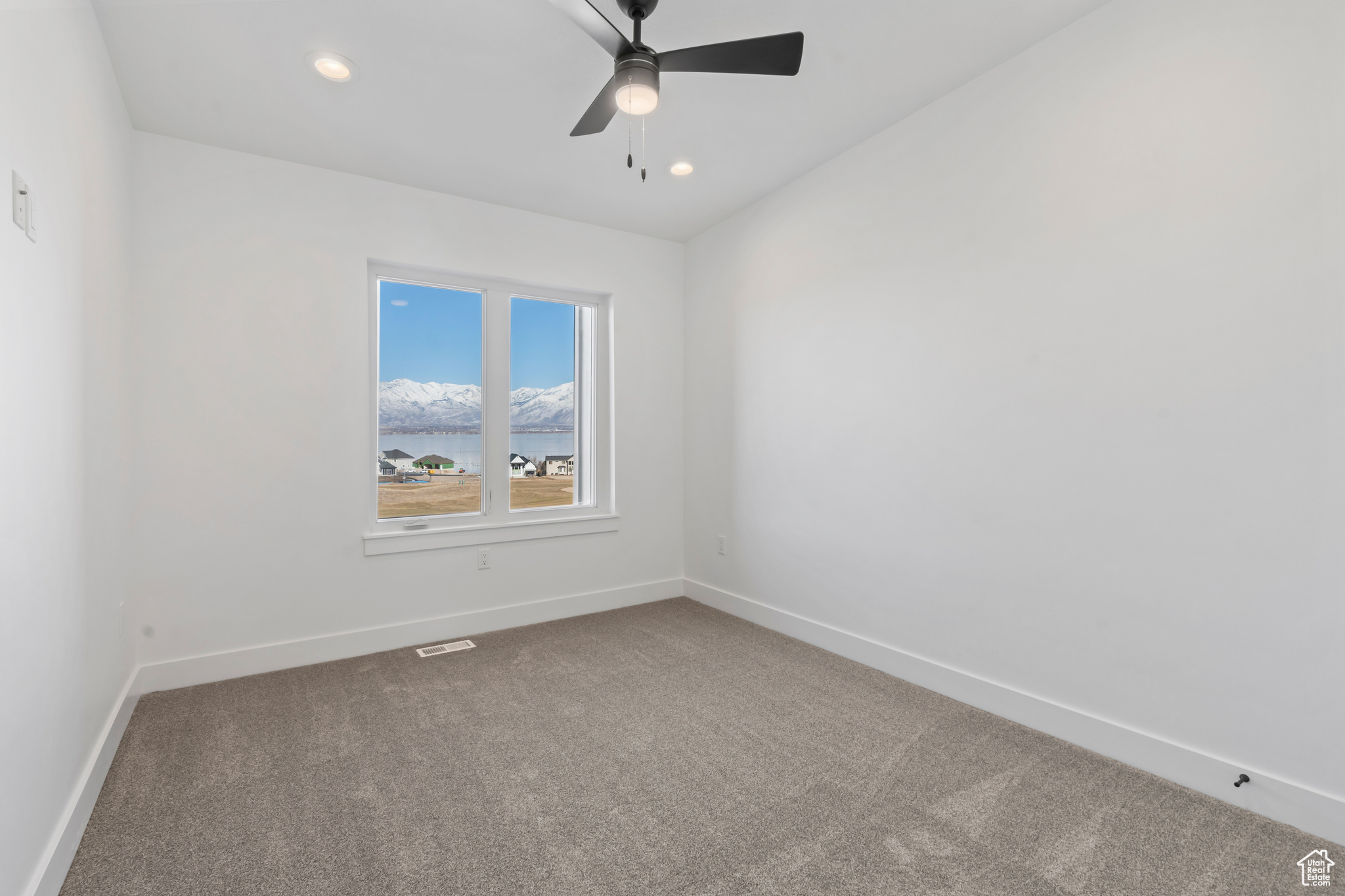 FAIRWAY TOWNHOMES - Residential