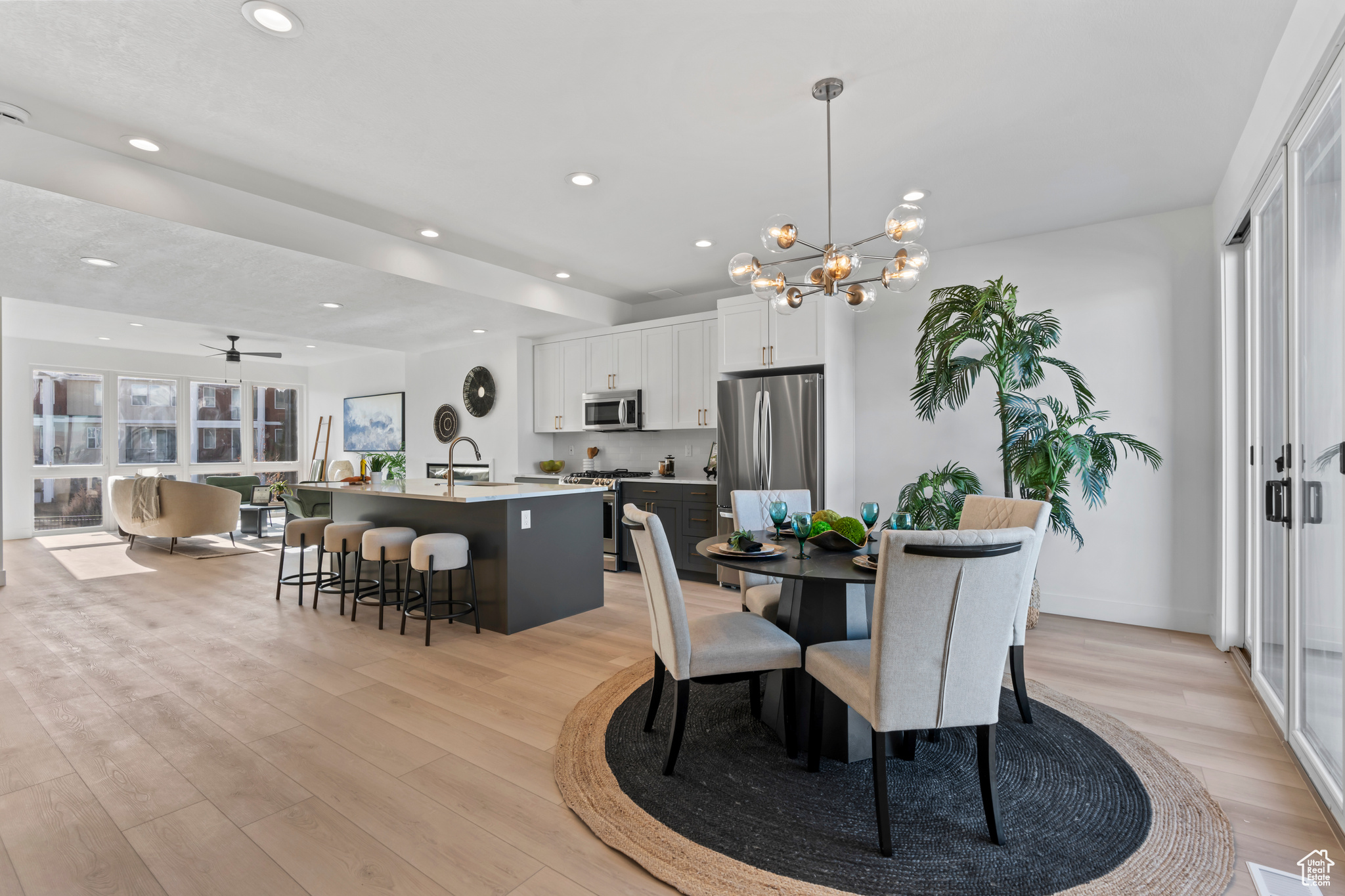 FAIRWAY TOWNHOMES - Residential