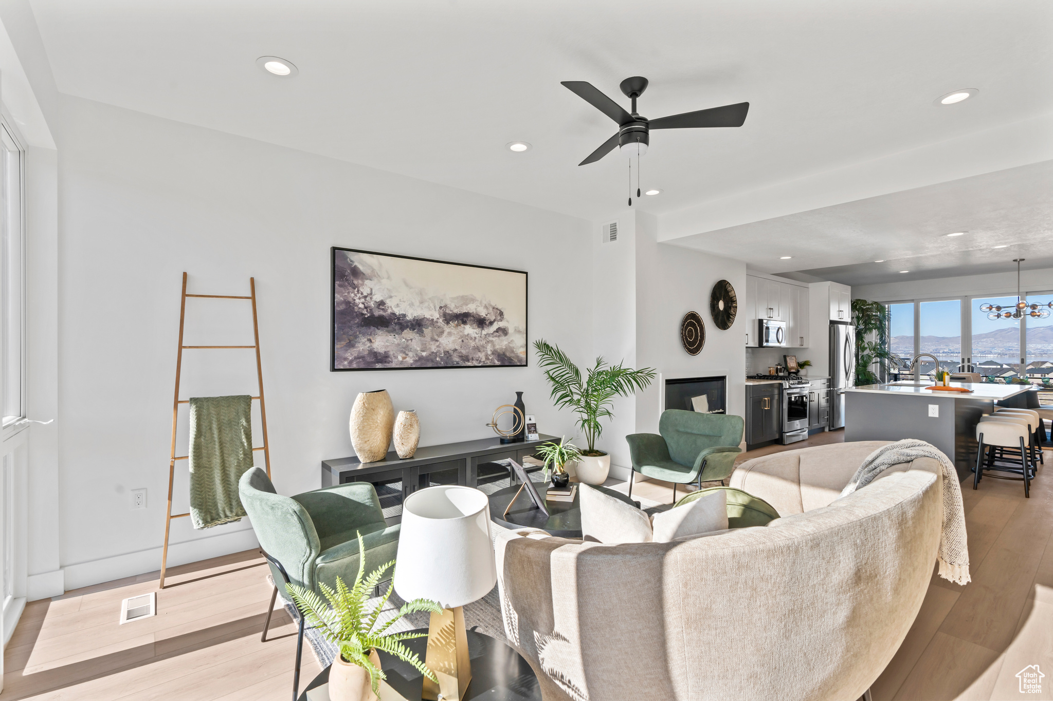 FAIRWAY TOWNHOMES - Residential