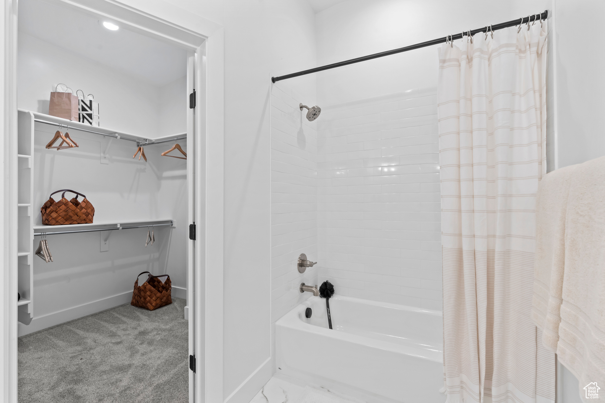 FAIRWAY TOWNHOMES - Residential