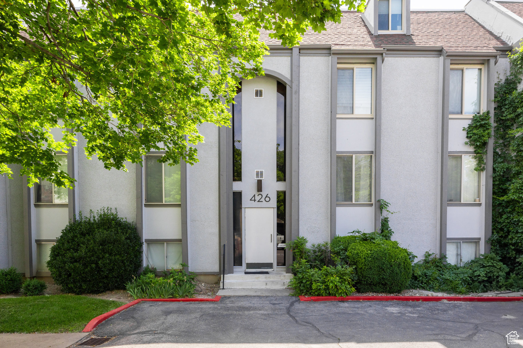 426 E Creekside Cir #E, Murray, Utah image 1