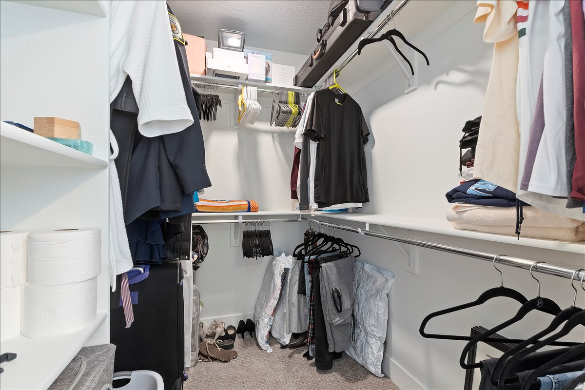 DAYBREAK - Residential