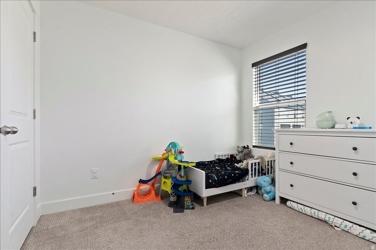 DAYBREAK - Residential