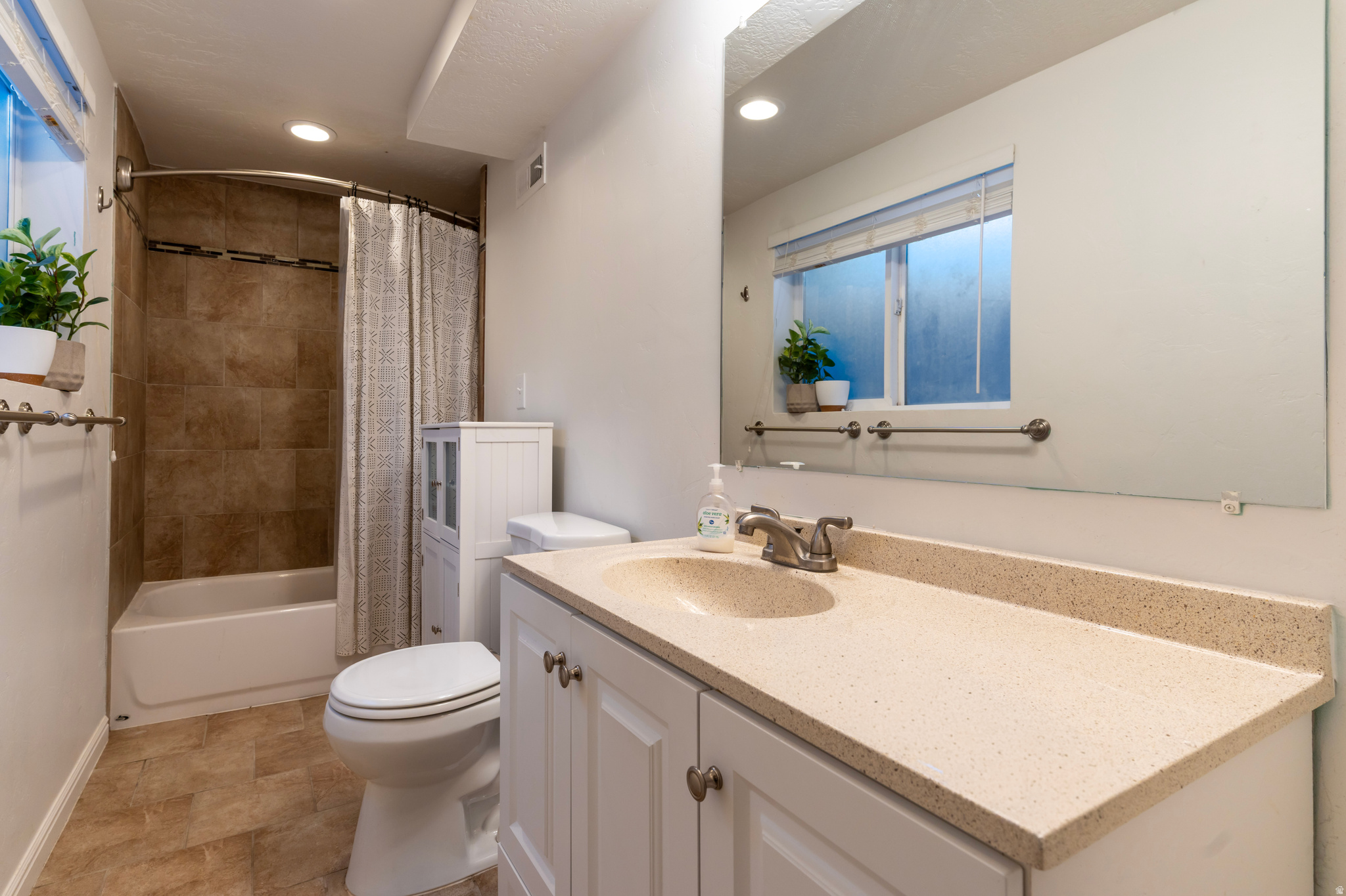 HEATHERWOOD - Residential