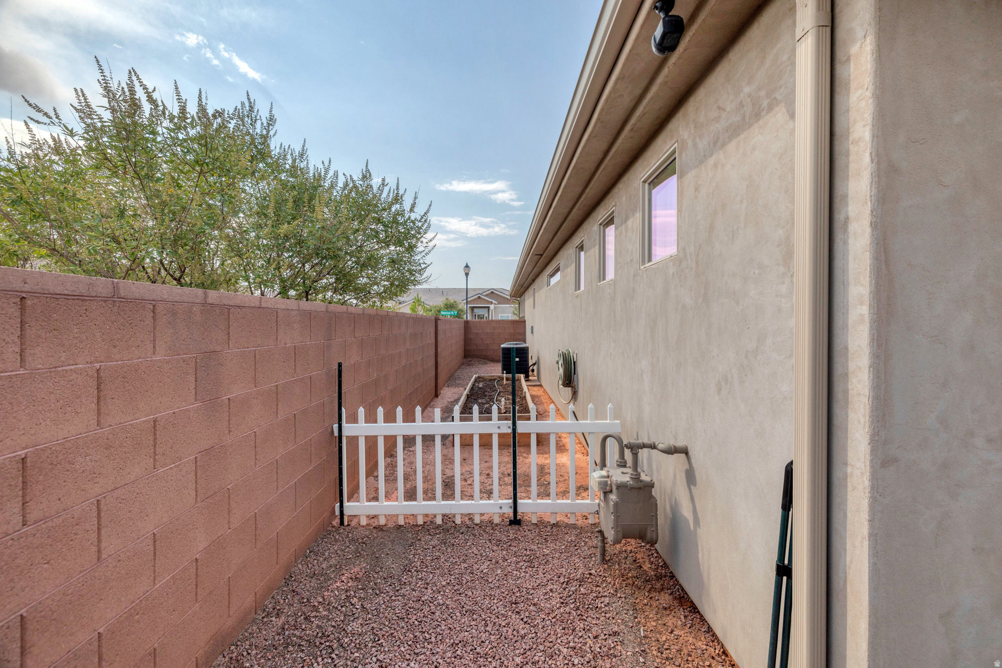 HOMESTEADS AT STUCKI FARMS PH 1 - Residential