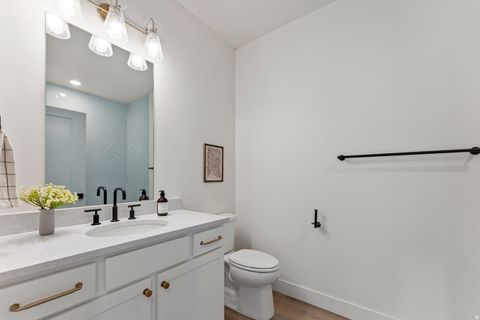 Tiny photo for 747 W PERIWINKLE LN #301, Saint George, UT 84790 (MLS # 2135881)