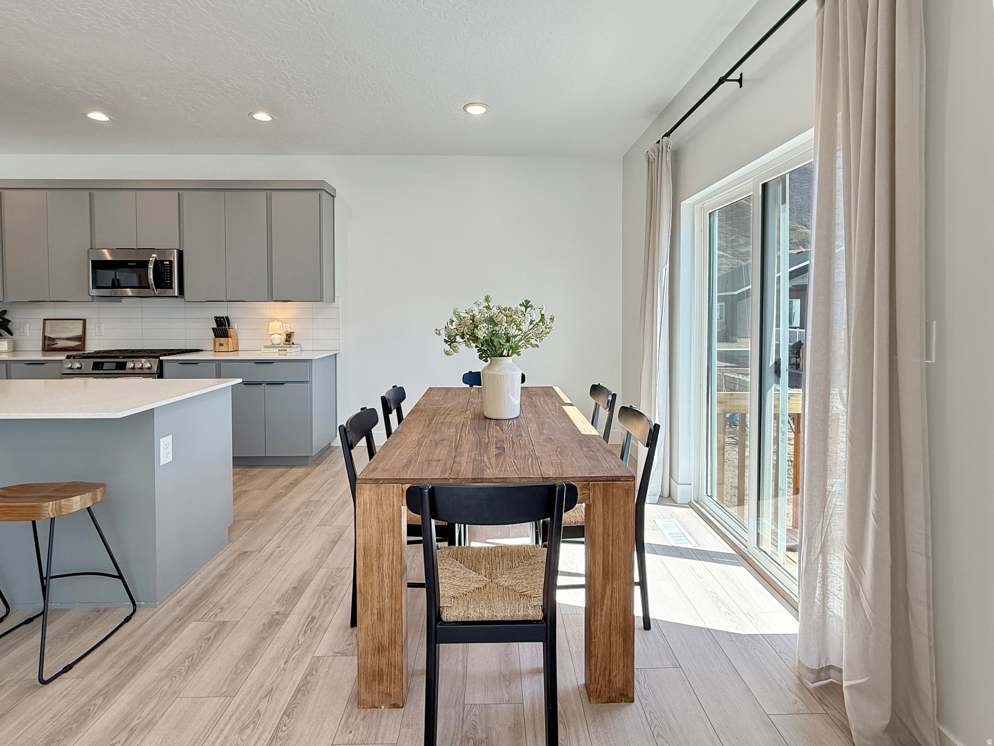 MAPLETON VILLAGE - Residential