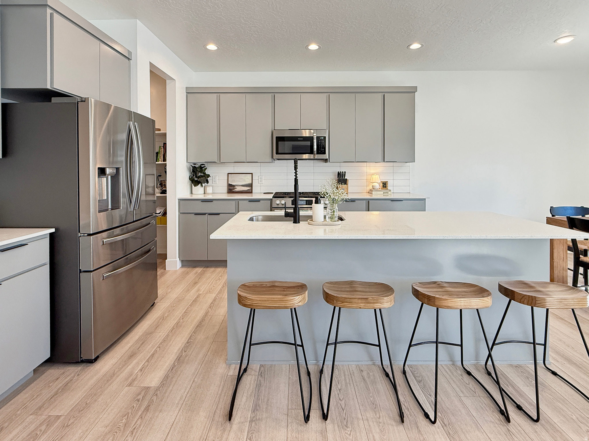 MAPLETON VILLAGE - Residential