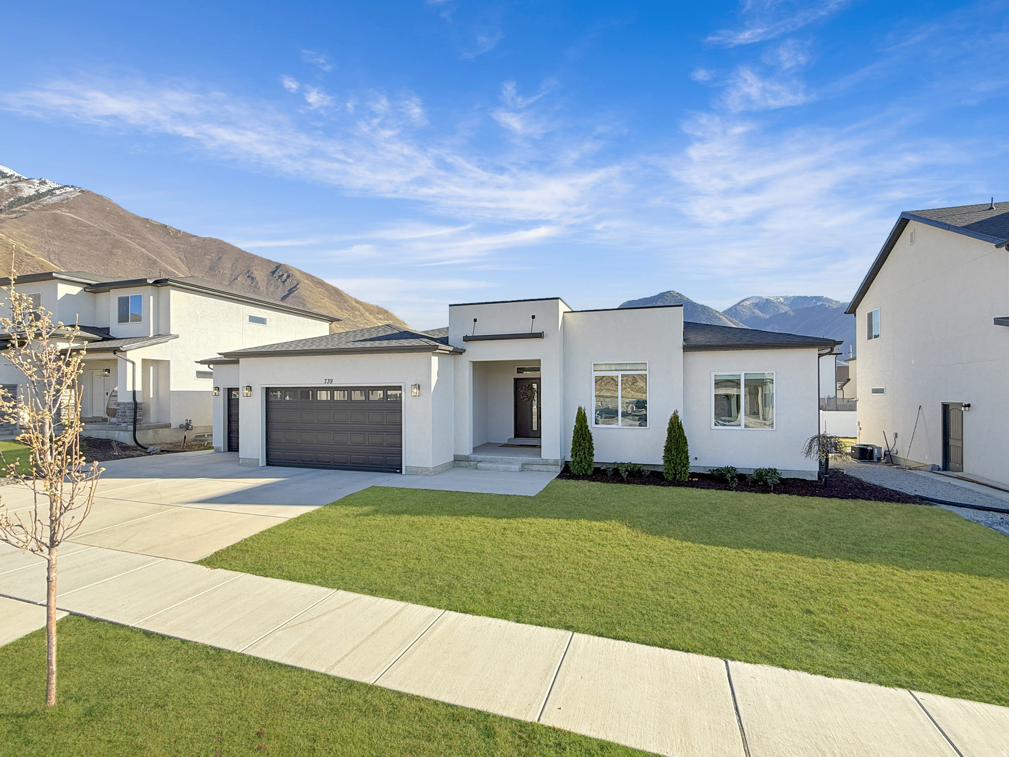 MAPLETON VILLAGE - Residential