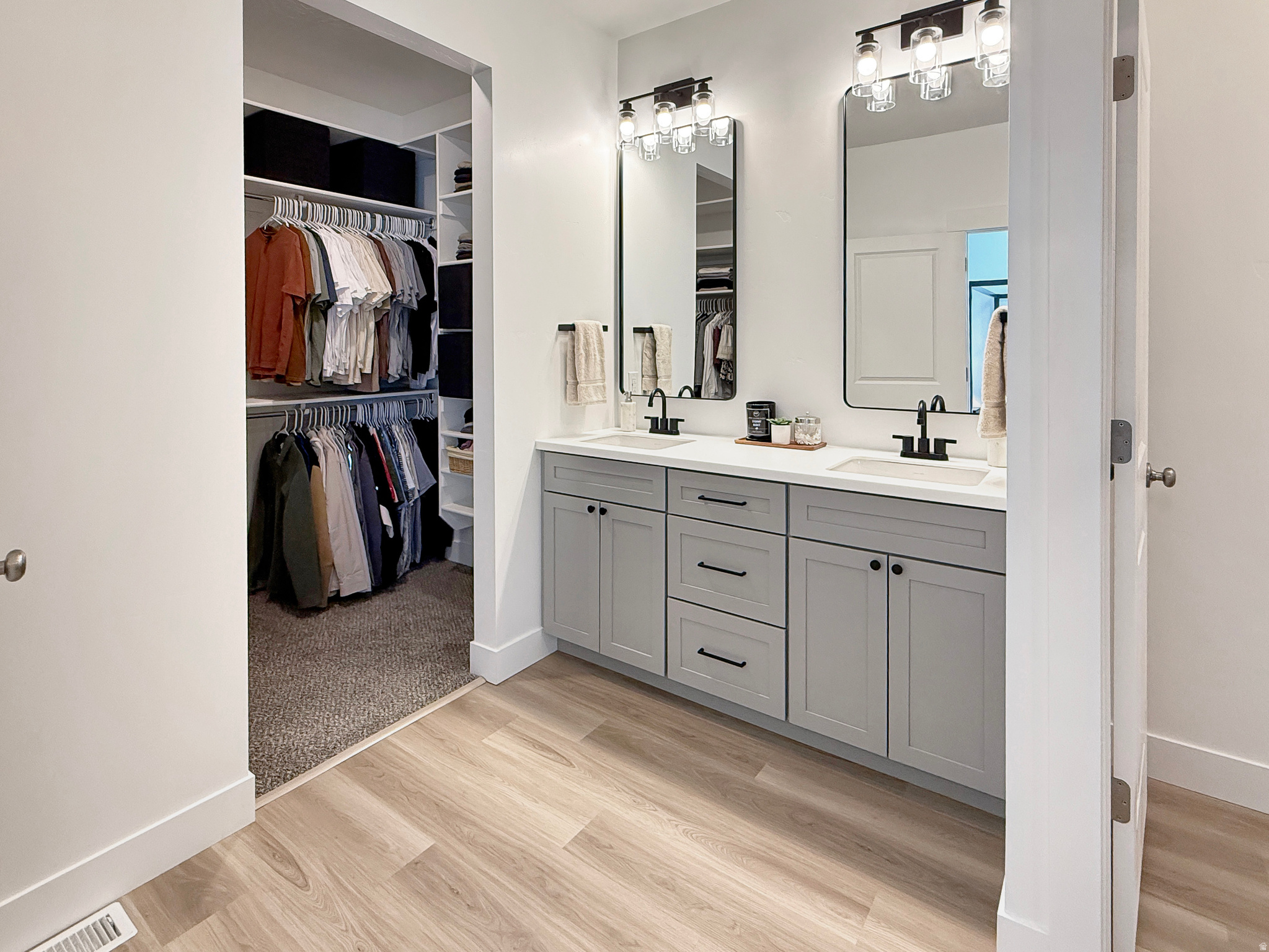 MAPLETON VILLAGE - Residential