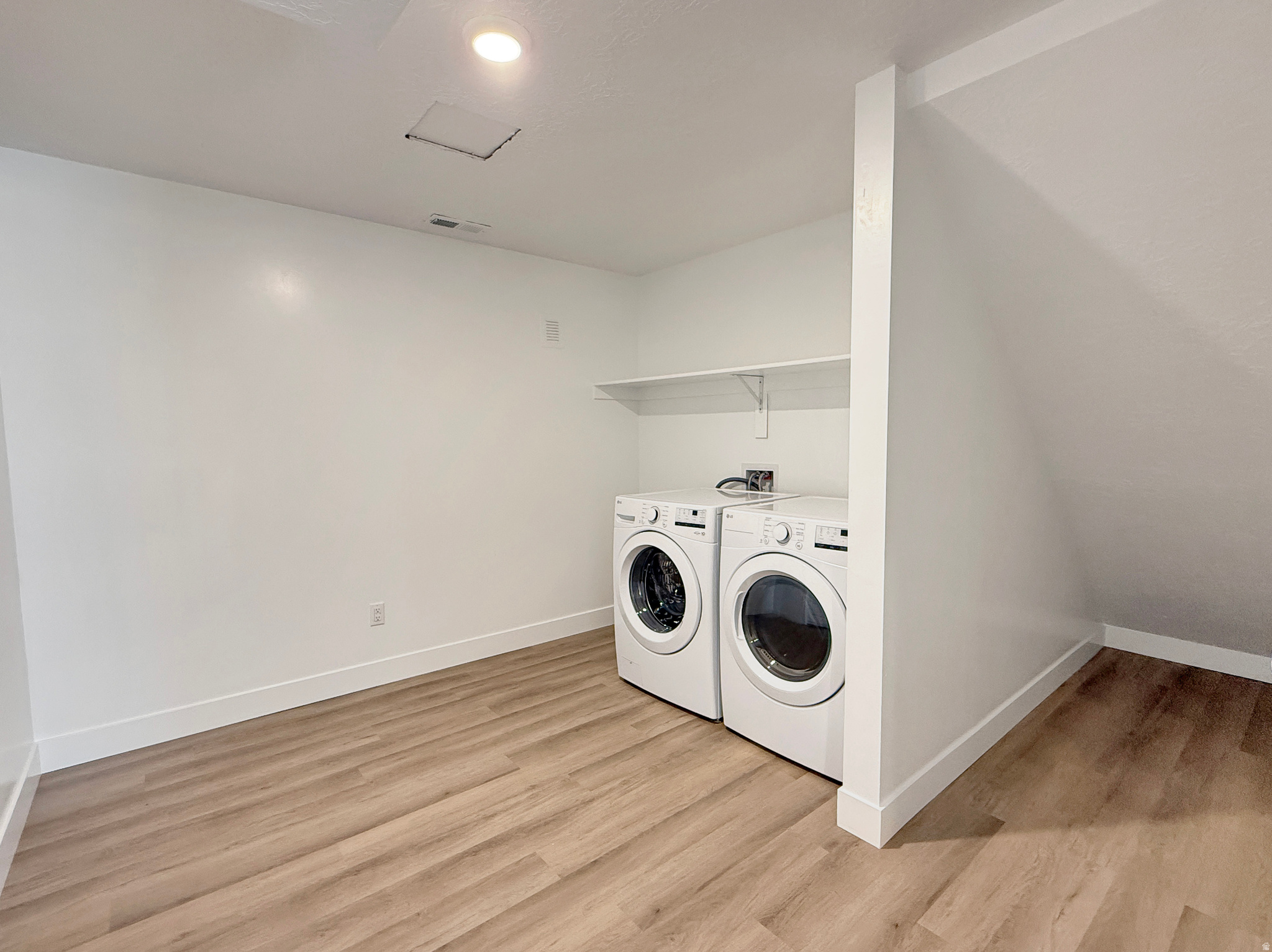 MAPLETON VILLAGE - Residential