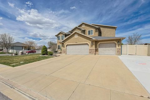Tiny photo for 3148 W WILLOW REED, Lehi, UT 84043 (MLS # 2152109)