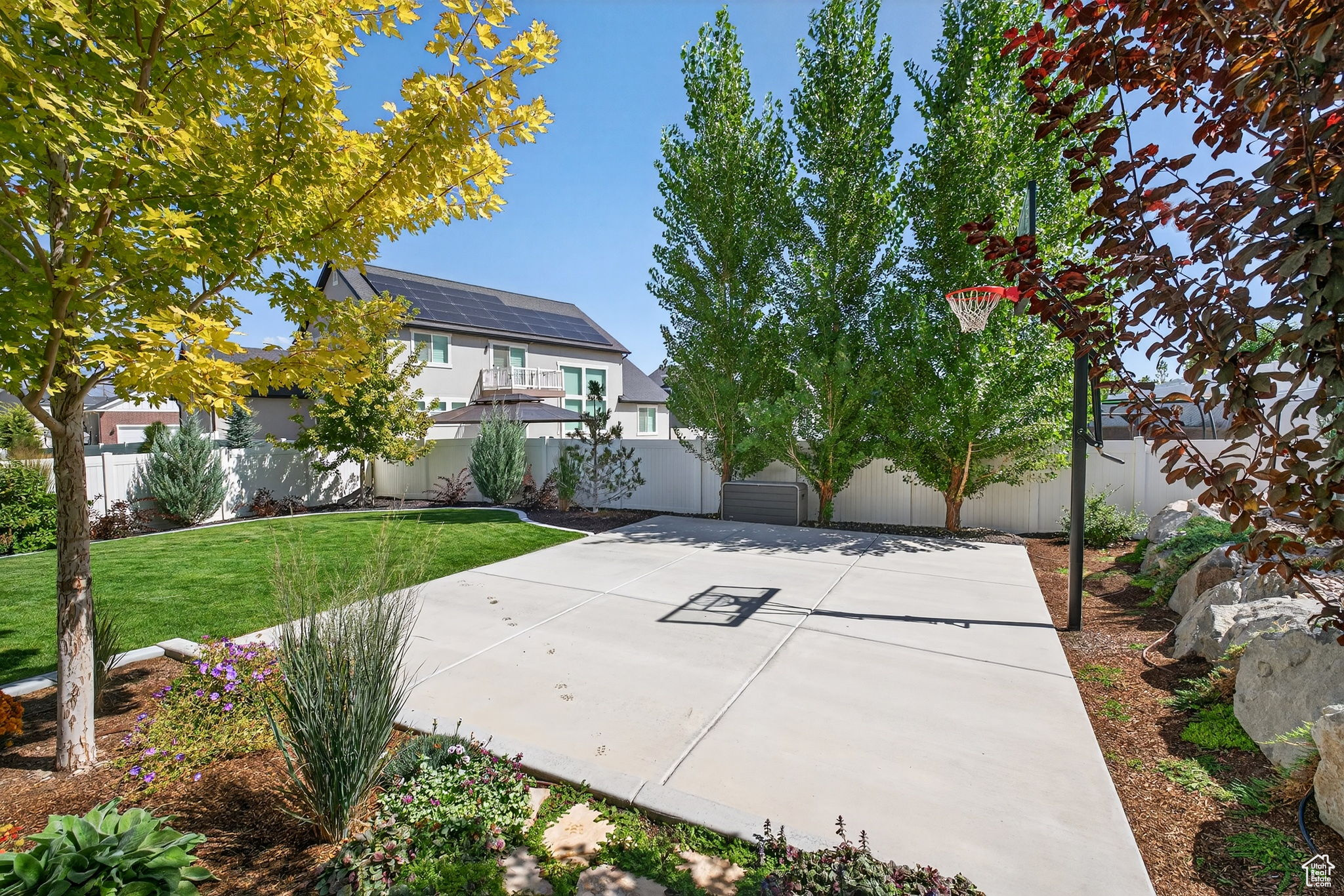 MOUNT SARATOGA/THE RIDGE - Residential