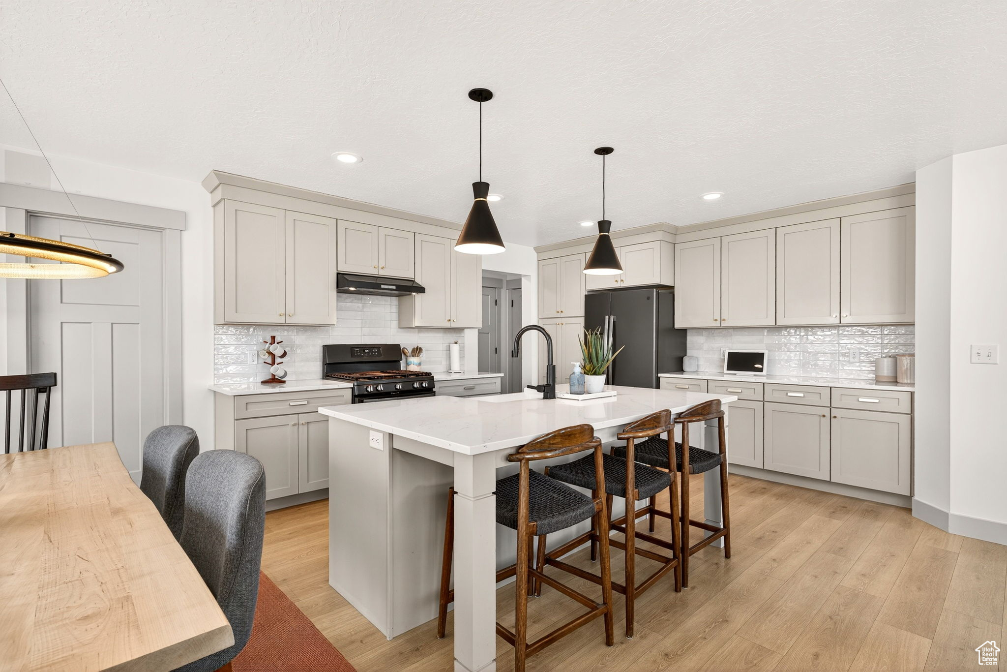 MOUNT SARATOGA/THE RIDGE - Residential