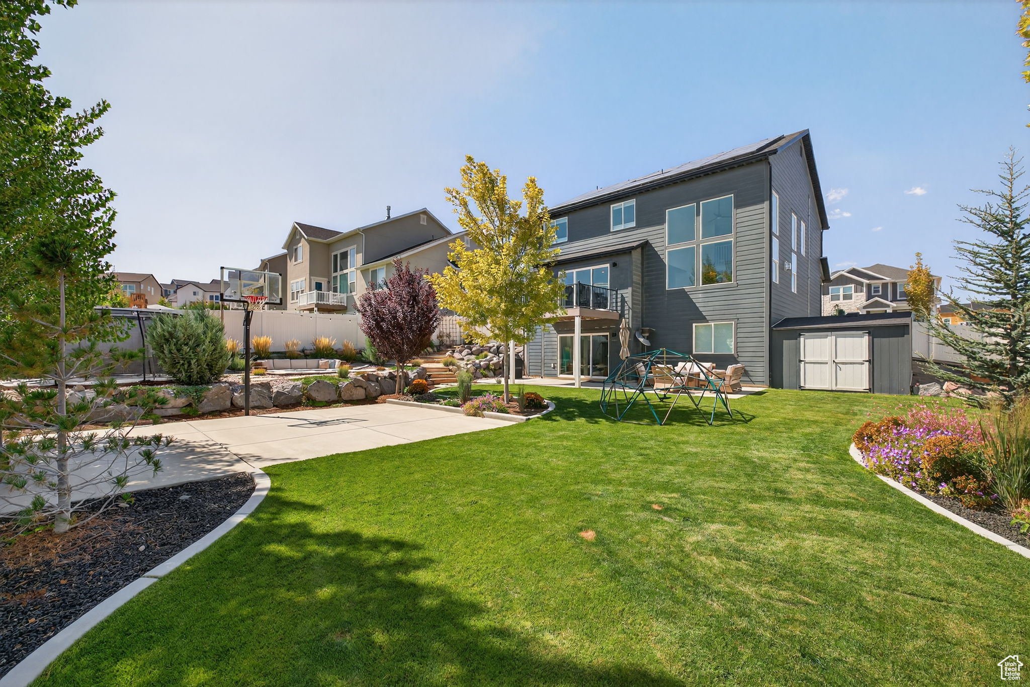 MOUNT SARATOGA/THE RIDGE - Residential
