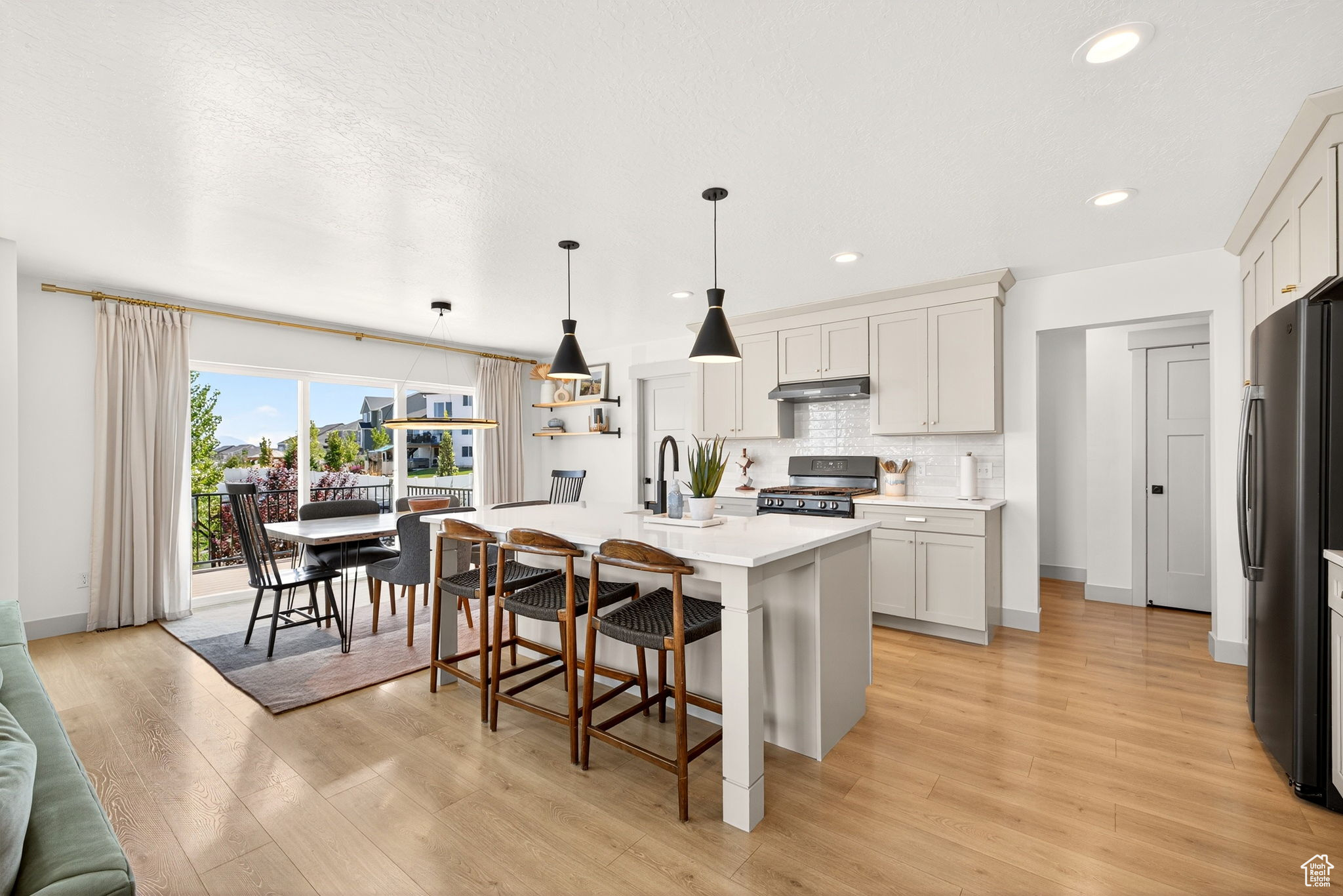 MOUNT SARATOGA/THE RIDGE - Residential