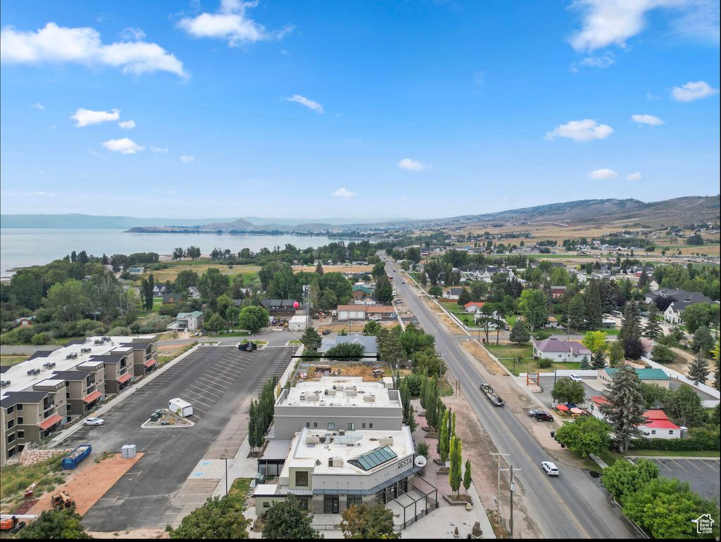 Photo of 122 S BEAR LAKE BLVD, Garden City, UT 84028 (MLS # 2160316)