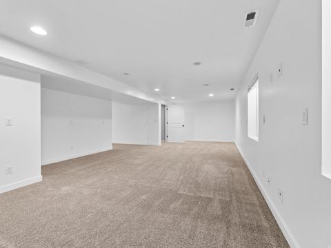 Tiny photo for 1077 S RED BARN VIEW DR, Santaquin, UT 84655 (MLS # 2126071)