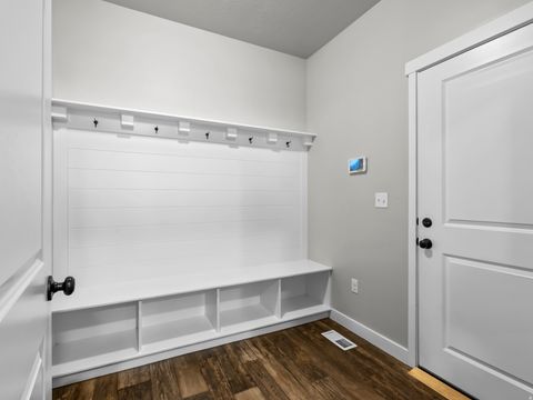 Tiny photo for 1077 S RED BARN VIEW DR, Santaquin, UT 84655 (MLS # 2126071)