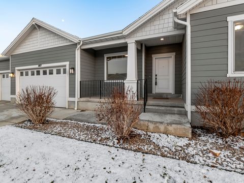 Tiny photo for 1077 S RED BARN VIEW DR, Santaquin, UT 84655 (MLS # 2126071)