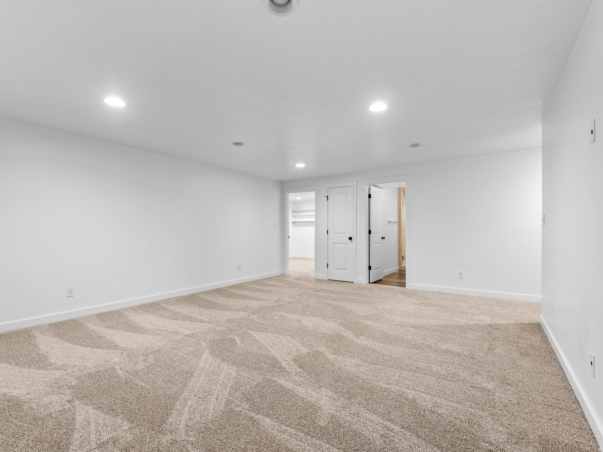 FOOTHILL VILLAGE - Residential