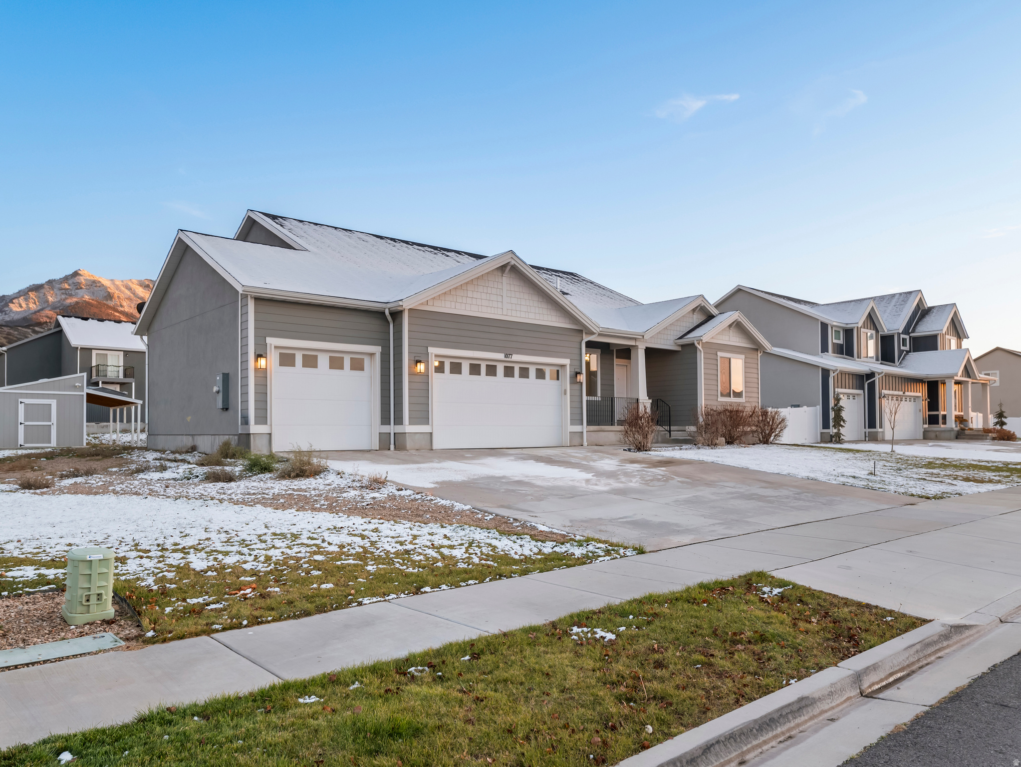 FOOTHILL VILLAGE - Residential