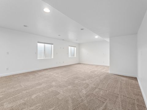 Tiny photo for 1077 S RED BARN VIEW DR, Santaquin, UT 84655 (MLS # 2126071)