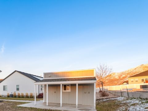 Tiny photo for 1077 S RED BARN VIEW DR, Santaquin, UT 84655 (MLS # 2126071)