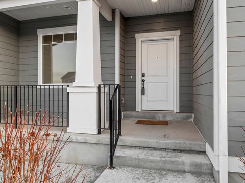 Tiny photo for 1077 S RED BARN VIEW DR, Santaquin, UT 84655 (MLS # 2126071)