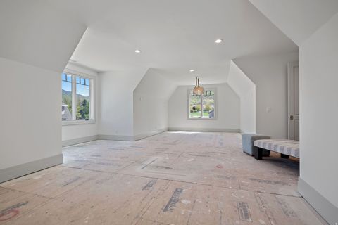 Tiny photo for 644 S 1330 E, Mapleton, UT 84664 (MLS # 2121188)