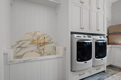 Tiny photo for 644 S 1330 E, Mapleton, UT 84664 (MLS # 2121188)