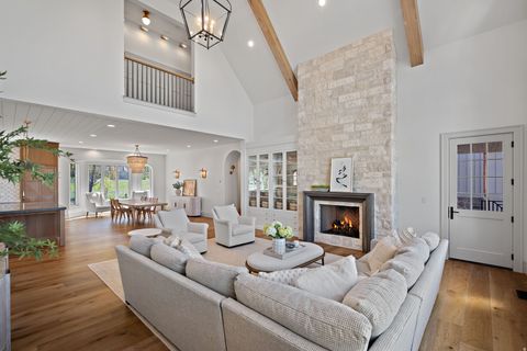 Tiny photo for 644 S 1330 E, Mapleton, UT 84664 (MLS # 2121188)