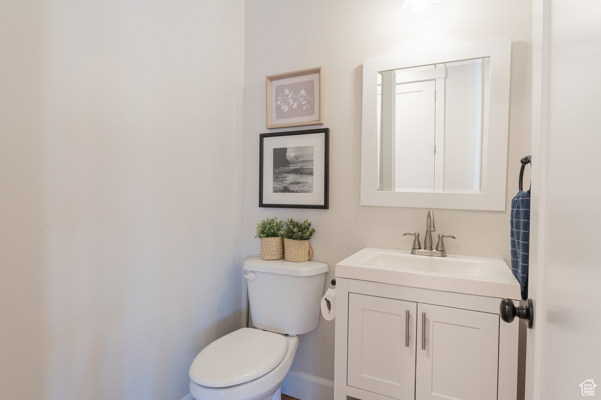LAURELWOOD LANE - Residential