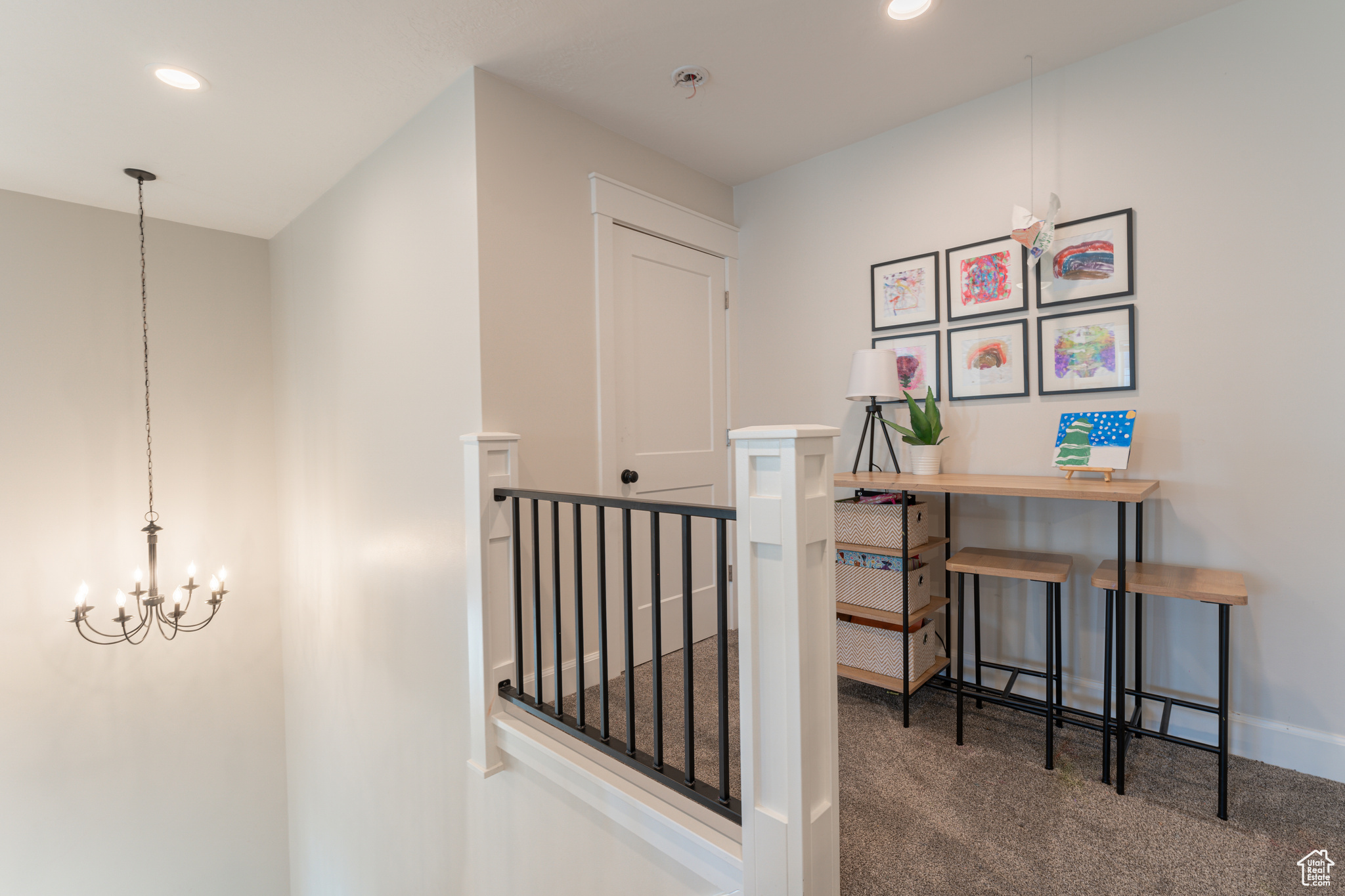 LAURELWOOD LANE - Residential